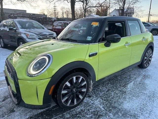 used 2023 MINI Hardtop car, priced at $19,995