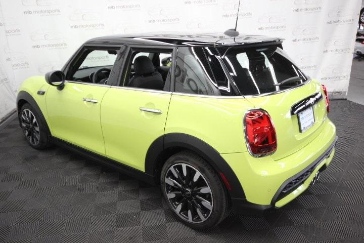 used 2023 MINI Hardtop car, priced at $19,995