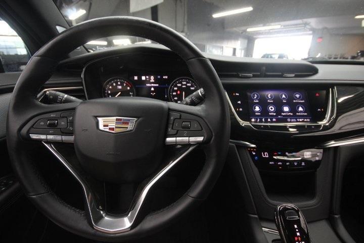 used 2020 Cadillac XT6 car, priced at $31,995