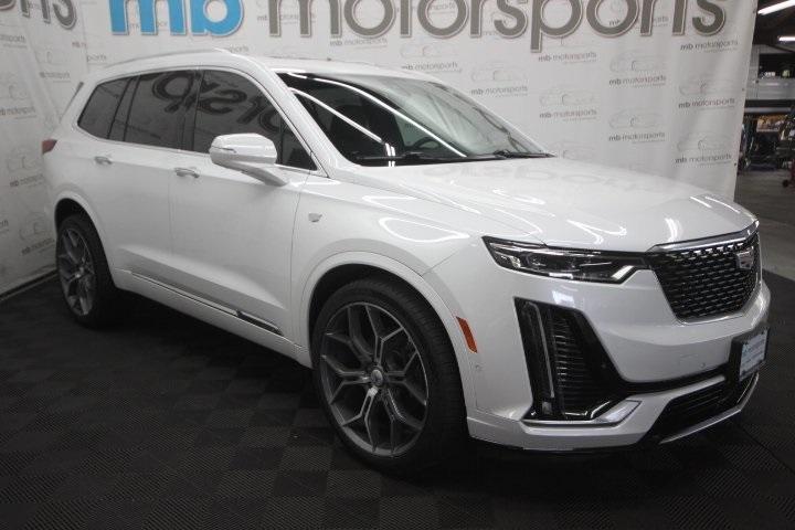 used 2020 Cadillac XT6 car, priced at $31,995