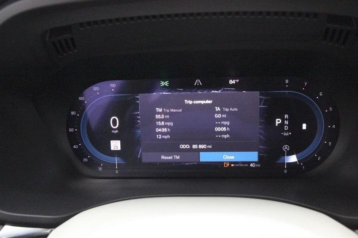 used 2022 Volvo XC60 car, priced at $26,995