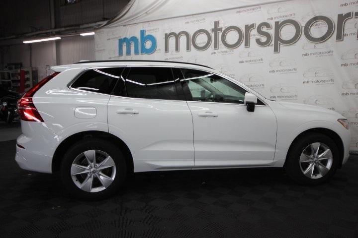 used 2022 Volvo XC60 car, priced at $26,995