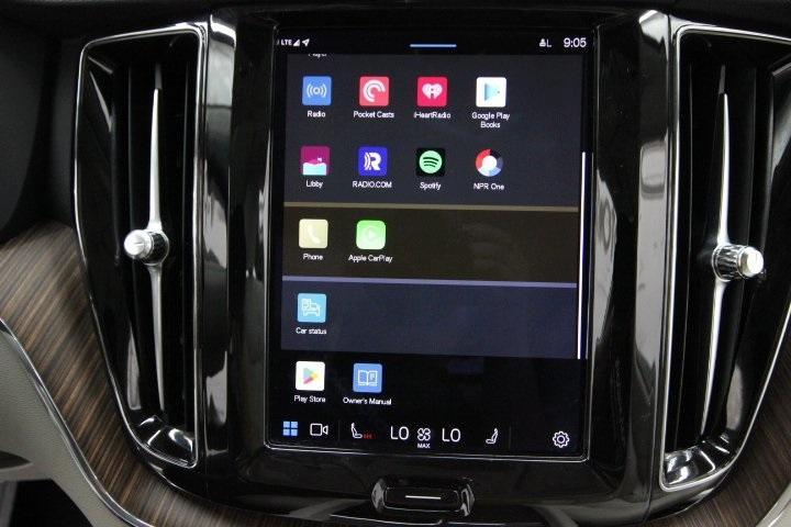 used 2022 Volvo XC60 car, priced at $26,995