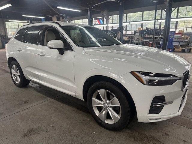 used 2022 Volvo XC60 car