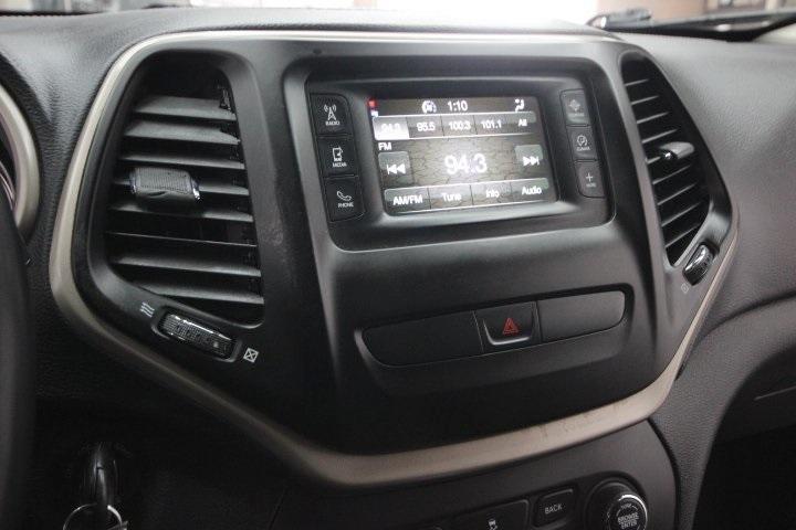 used 2015 Jeep Cherokee car, priced at $7,995