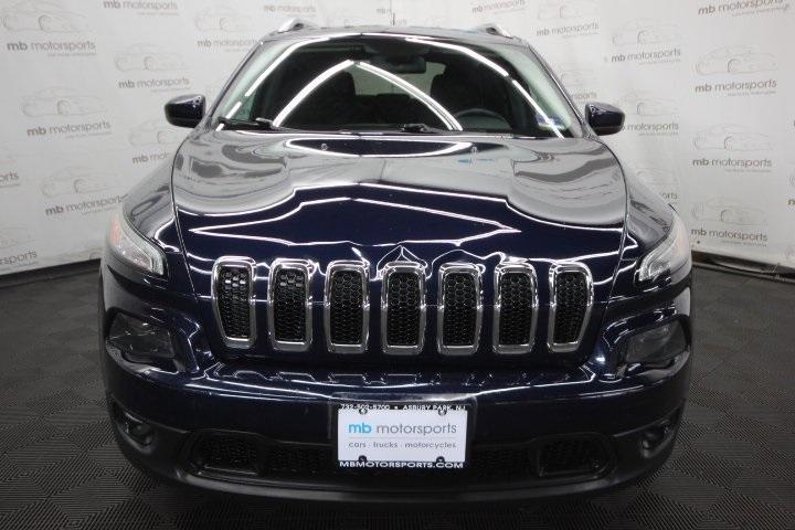 used 2015 Jeep Cherokee car, priced at $7,995