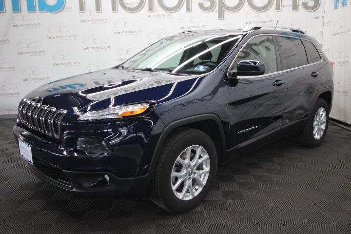 used 2015 Jeep Cherokee car, priced at $7,995