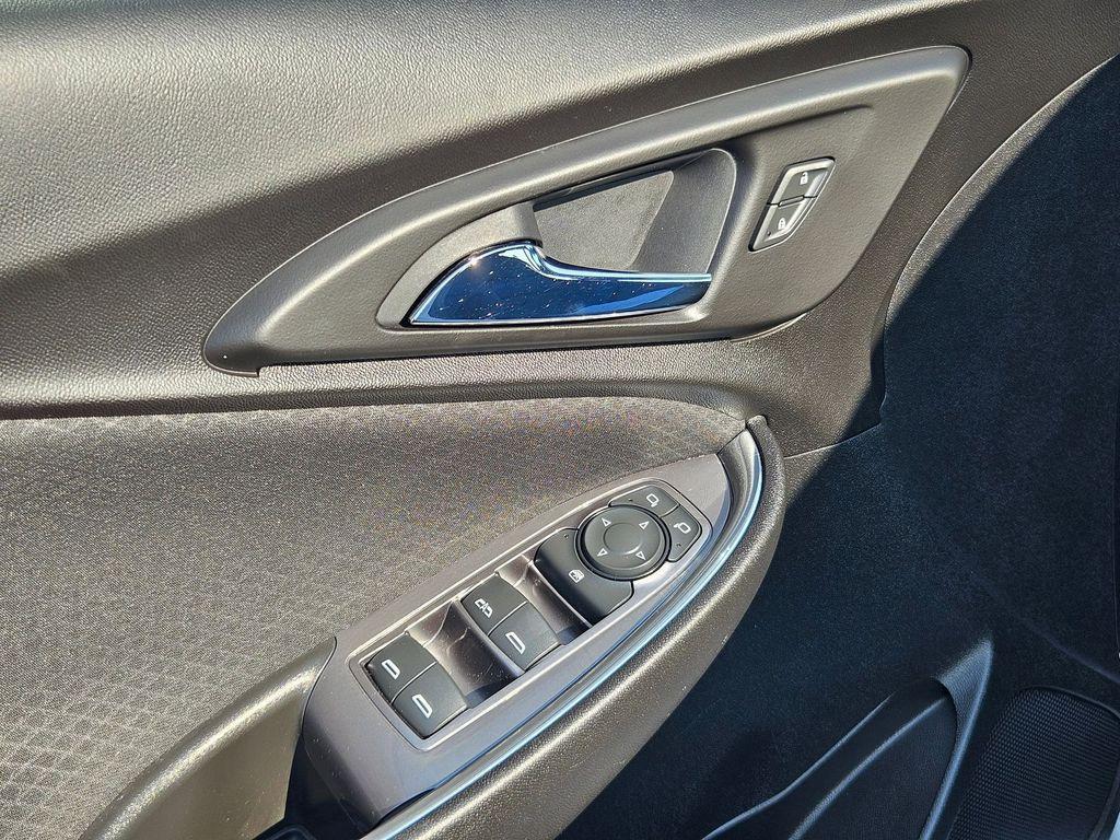 used 2018 Chevrolet Malibu car, priced at $13,930