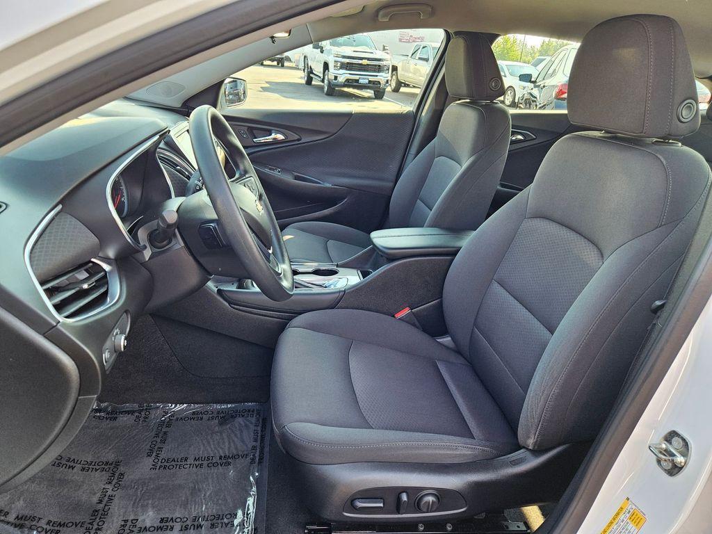 used 2018 Chevrolet Malibu car, priced at $13,930