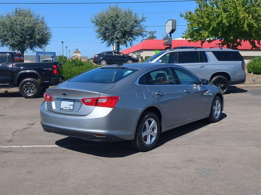 new 2025 Chevrolet Malibu car, priced at $25,940