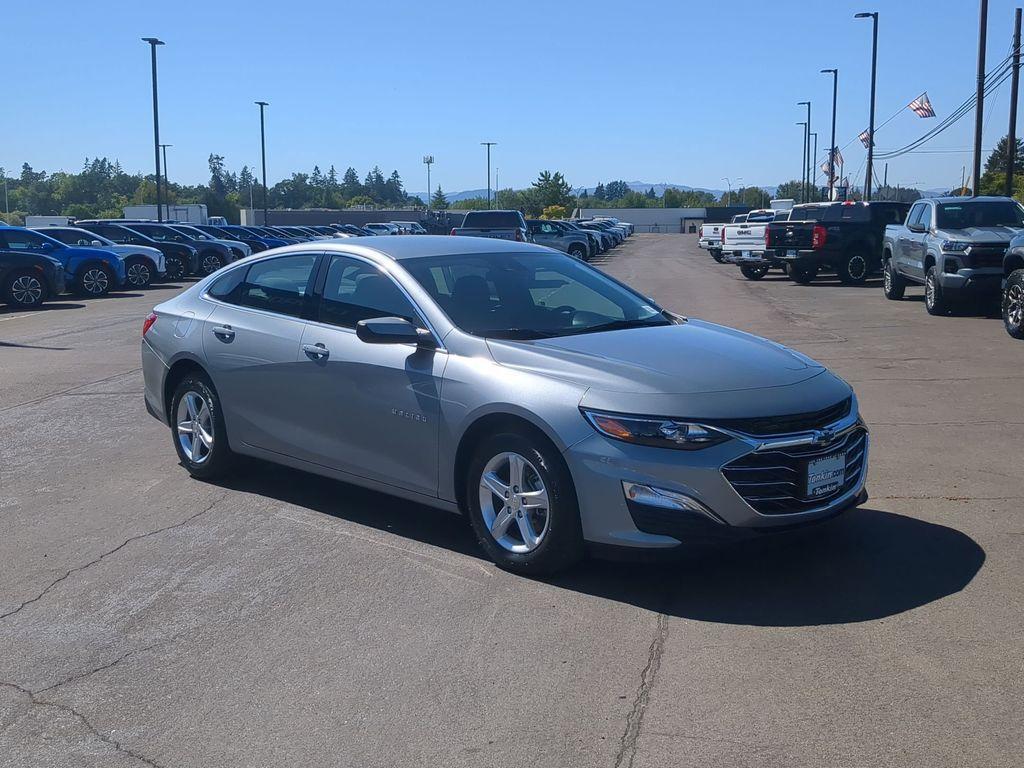 new 2025 Chevrolet Malibu car, priced at $25,940