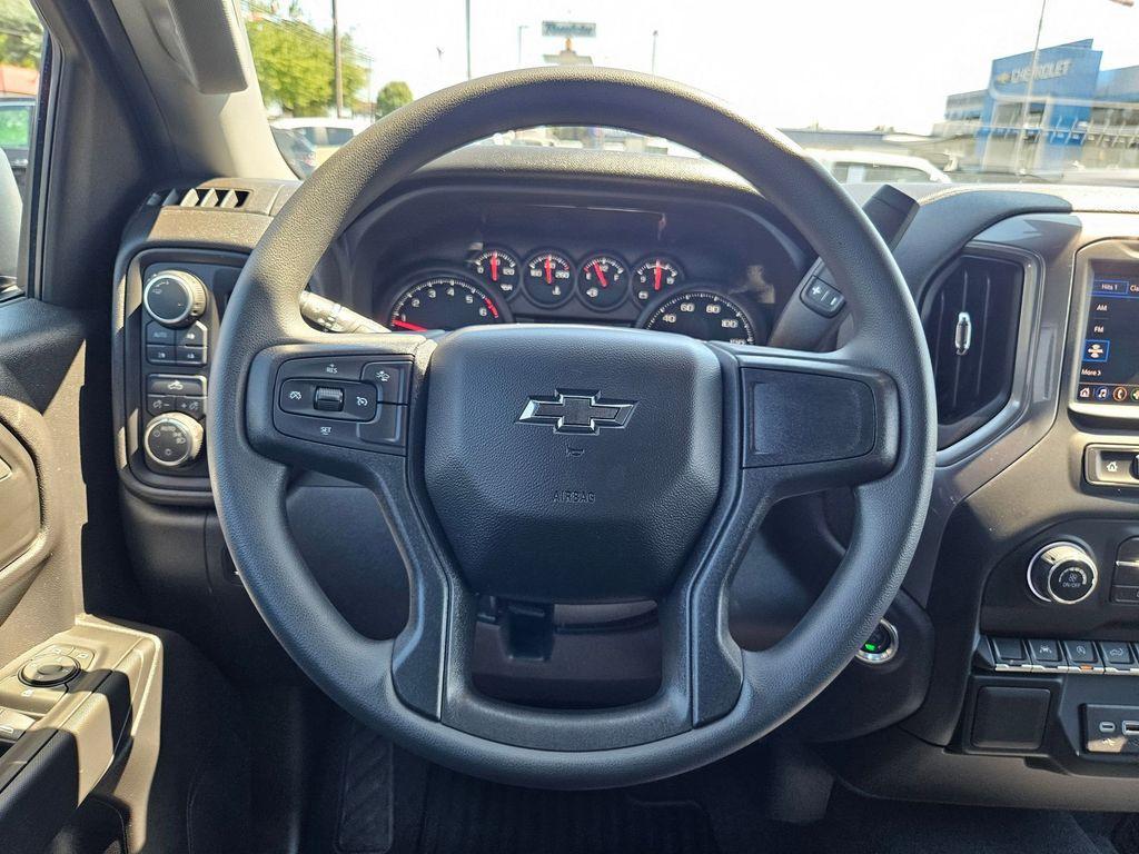 new 2025 Chevrolet Silverado 1500 car, priced at $46,189
