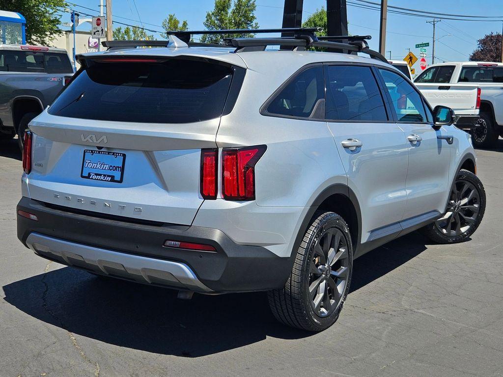 used 2022 Kia Sorento car, priced at $31,657