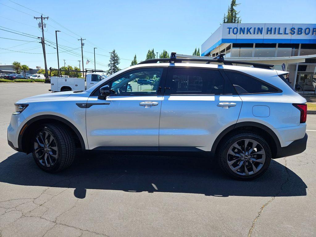 used 2022 Kia Sorento car, priced at $31,657