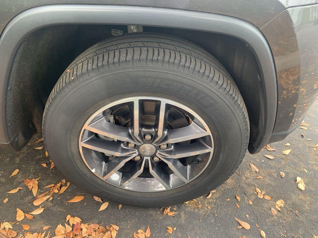 used 2018 Jeep Grand Cherokee car, priced at $21,989