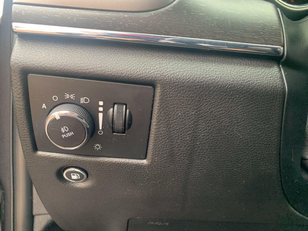 used 2018 Jeep Grand Cherokee car, priced at $21,989