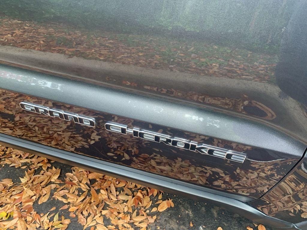 used 2018 Jeep Grand Cherokee car, priced at $21,989