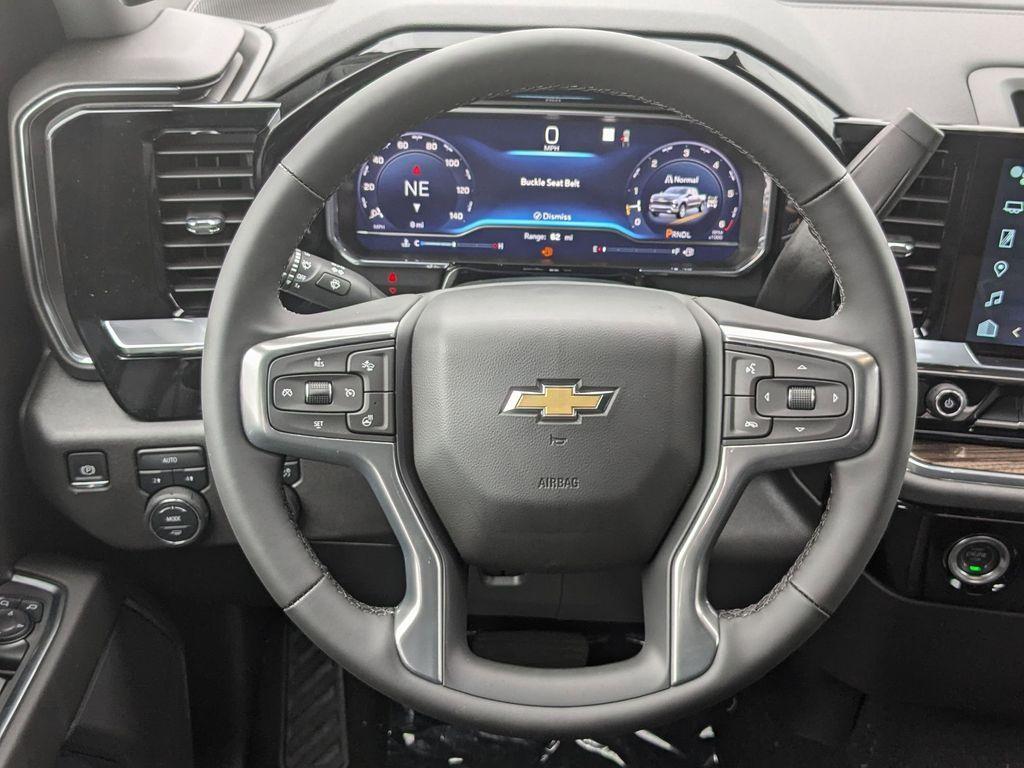 new 2024 Chevrolet Silverado 1500 car, priced at $48,987