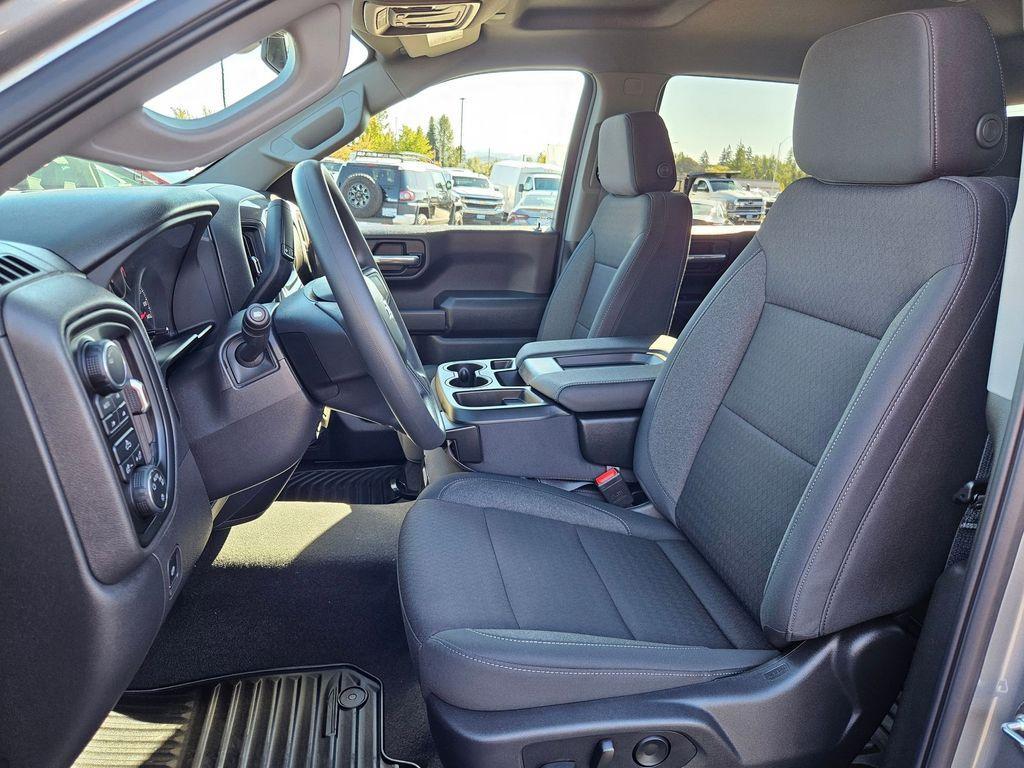 new 2026 Chevrolet Silverado 1500 car, priced at $48,404