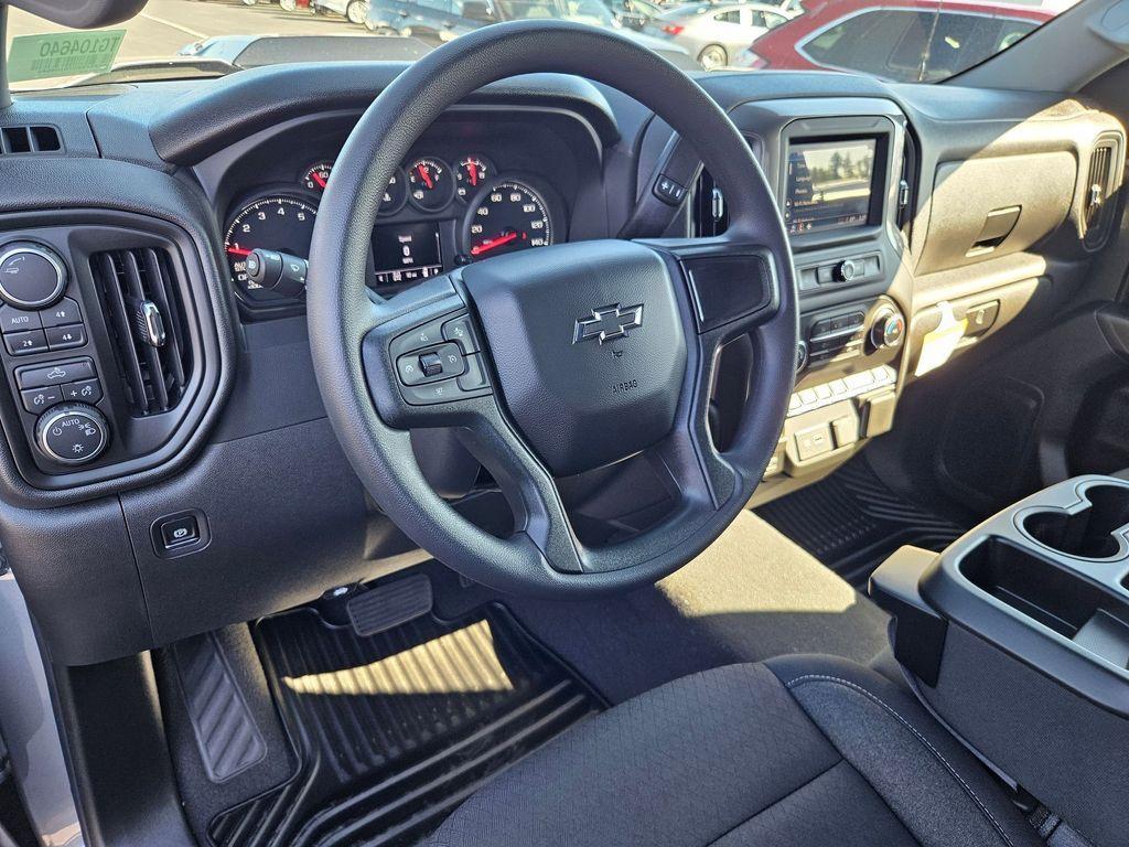 new 2026 Chevrolet Silverado 1500 car, priced at $48,404