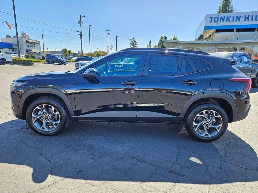 new 2025 Chevrolet Trax car, priced at $22,821
