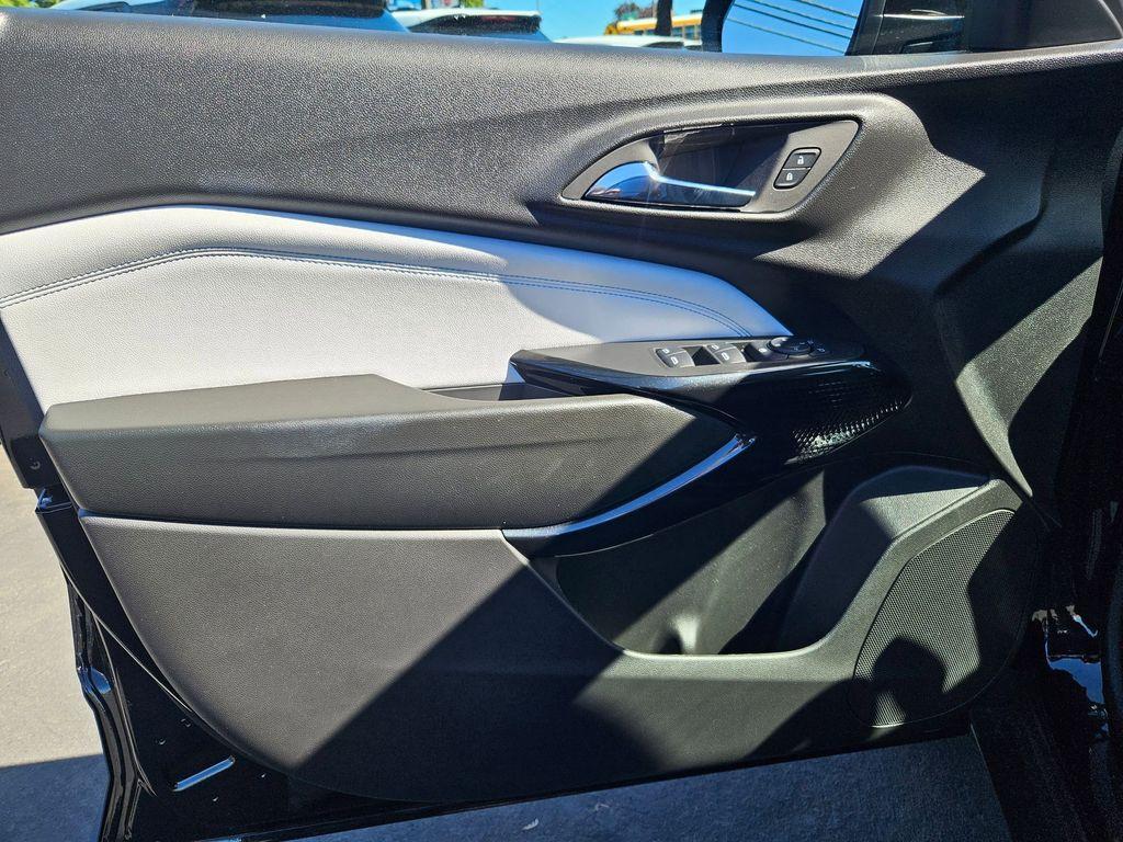 new 2025 Chevrolet Trax car, priced at $22,821