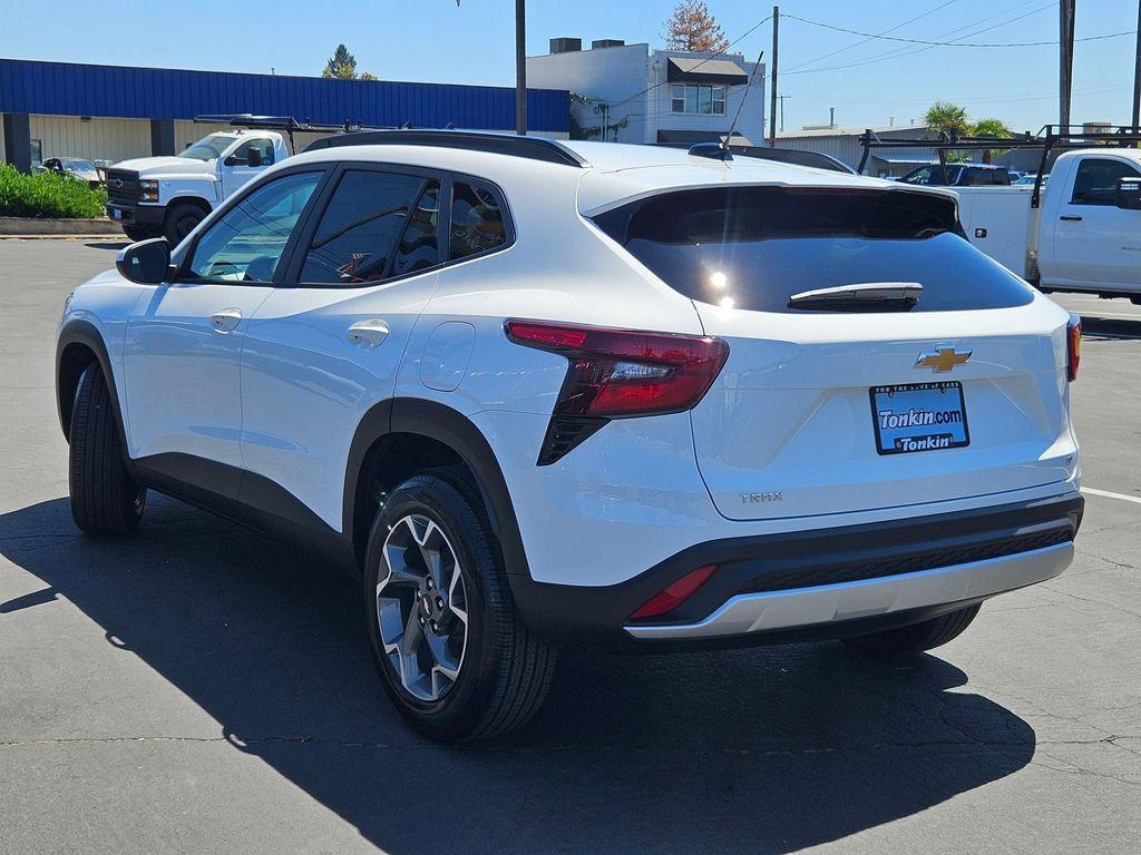 new 2025 Chevrolet Trax car, priced at $24,784