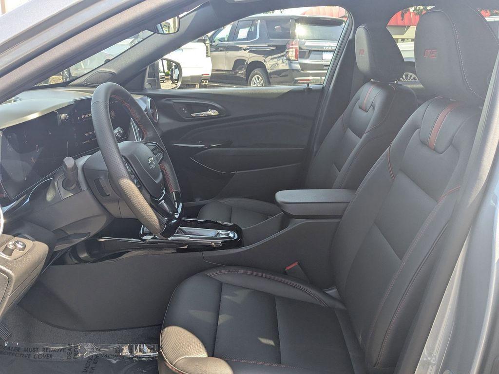 new 2025 Chevrolet Trax car, priced at $27,239