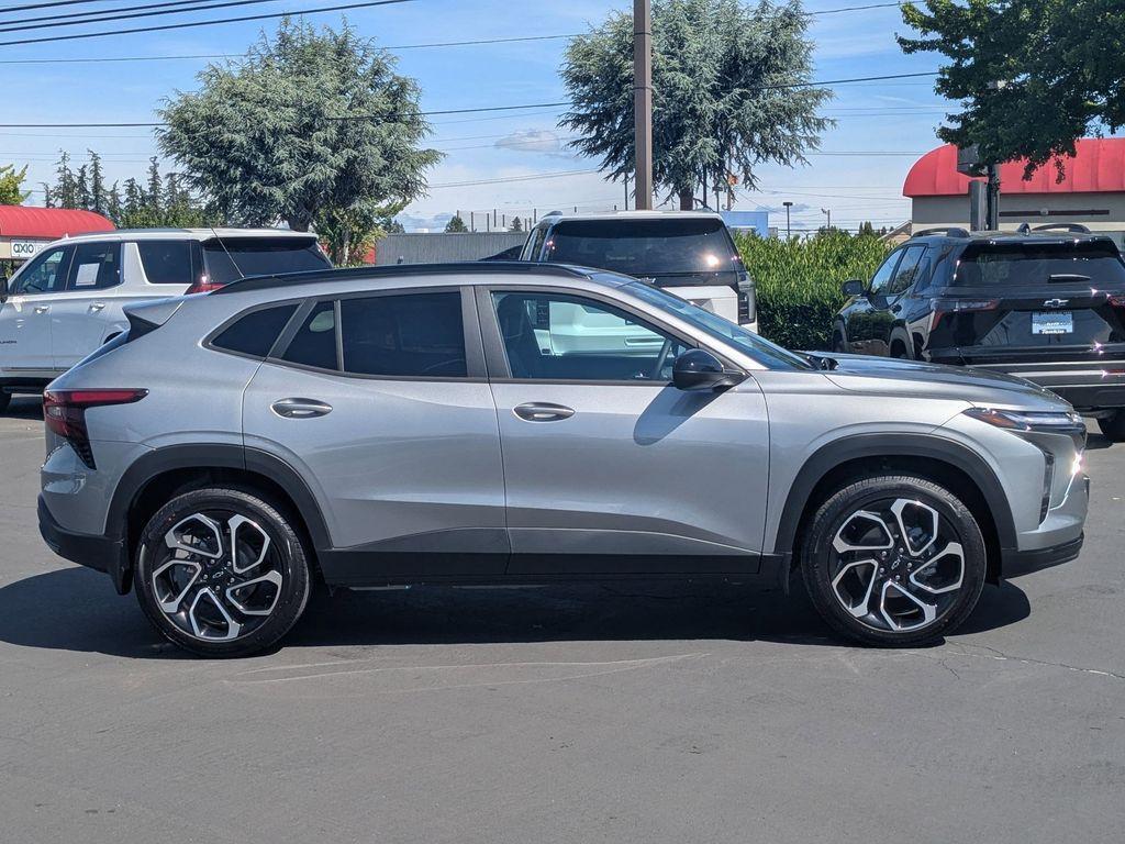 new 2025 Chevrolet Trax car, priced at $27,239