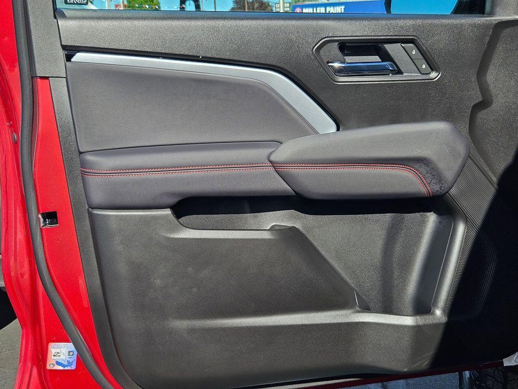new 2026 Chevrolet Colorado car, priced at $47,490