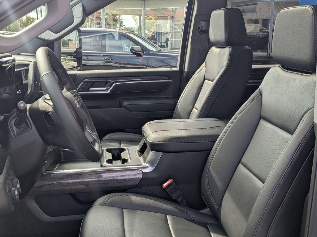 new 2025 Chevrolet Silverado 3500 car, priced at $83,574