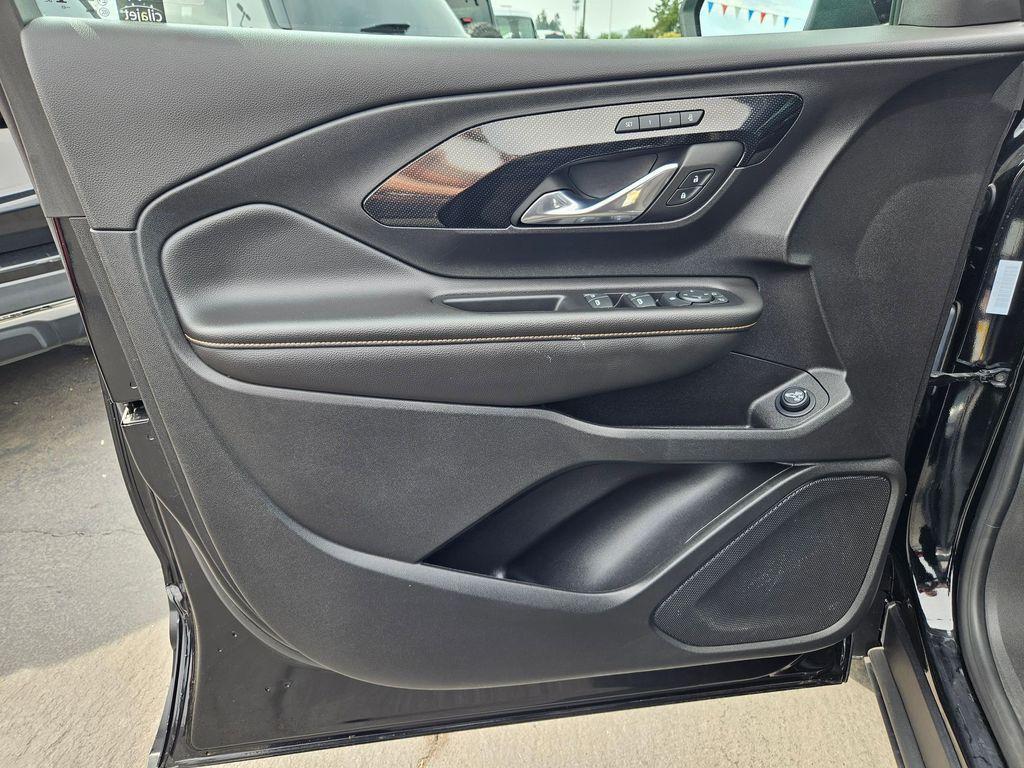 used 2023 GMC Terrain car, priced at $30,896