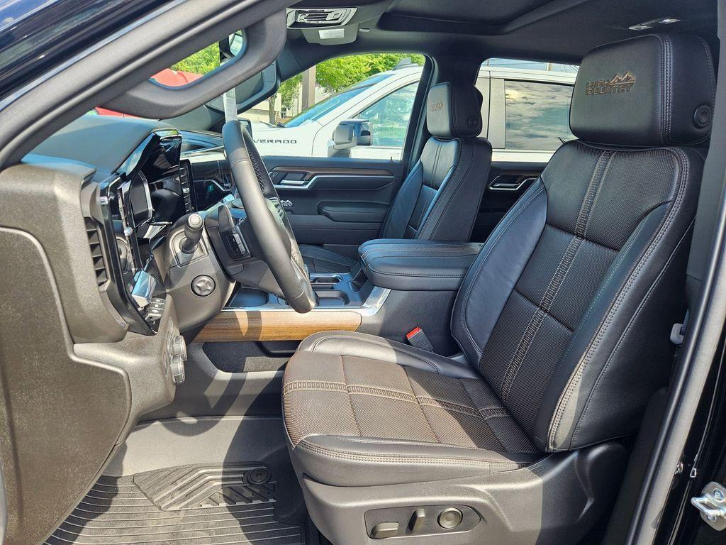 new 2026 Chevrolet Silverado 1500 car, priced at $67,915