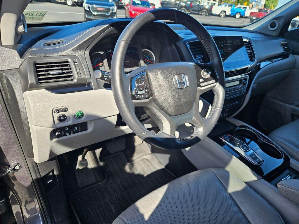 used 2021 Honda Pilot car, priced at $34,467