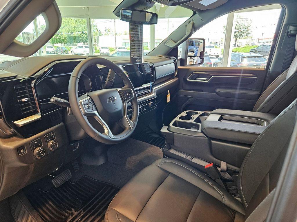 new 2025 Chevrolet Silverado 3500 car, priced at $76,504