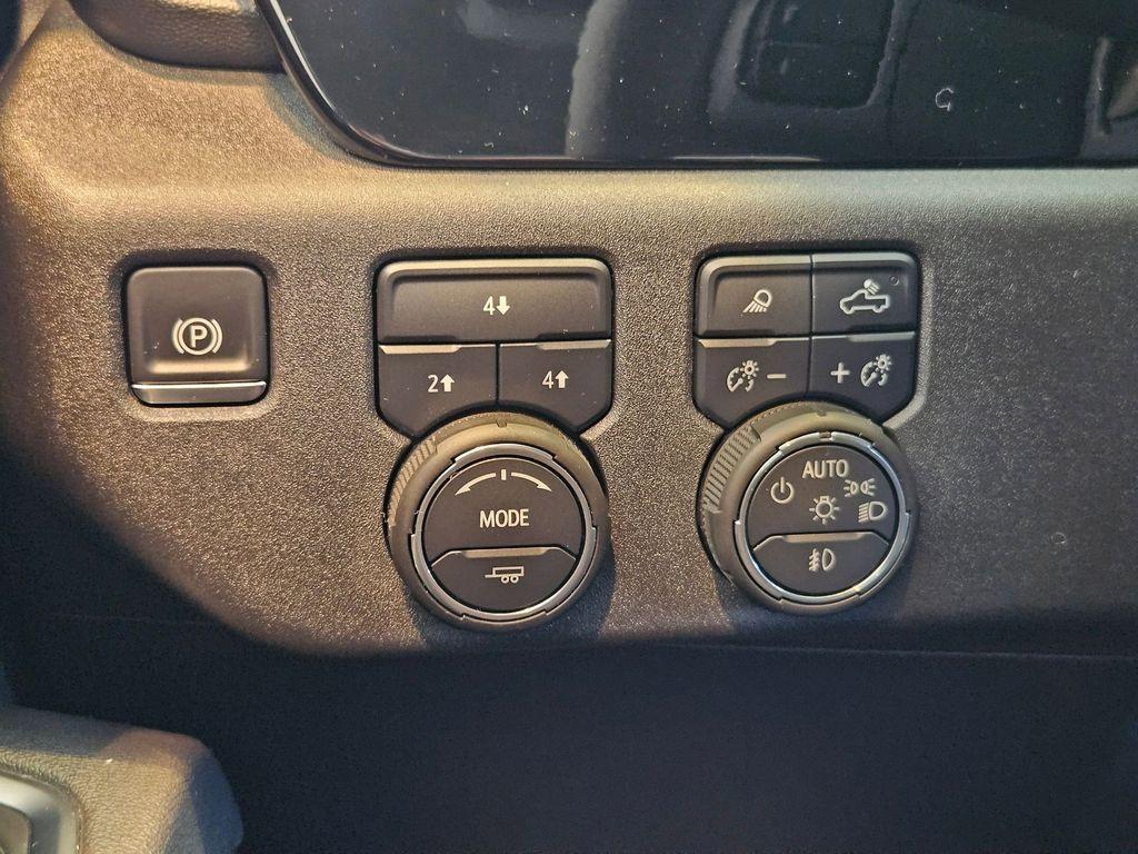 new 2025 Chevrolet Silverado 3500 car, priced at $76,504