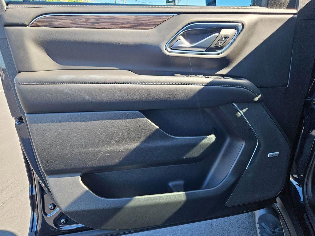 used 2022 Chevrolet Suburban car, priced at $56,160