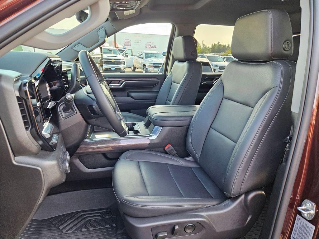 used 2024 Chevrolet Silverado 2500 car, priced at $69,967