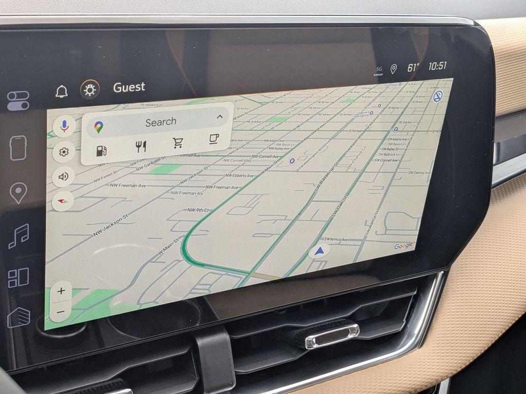 new 2025 Chevrolet Equinox car