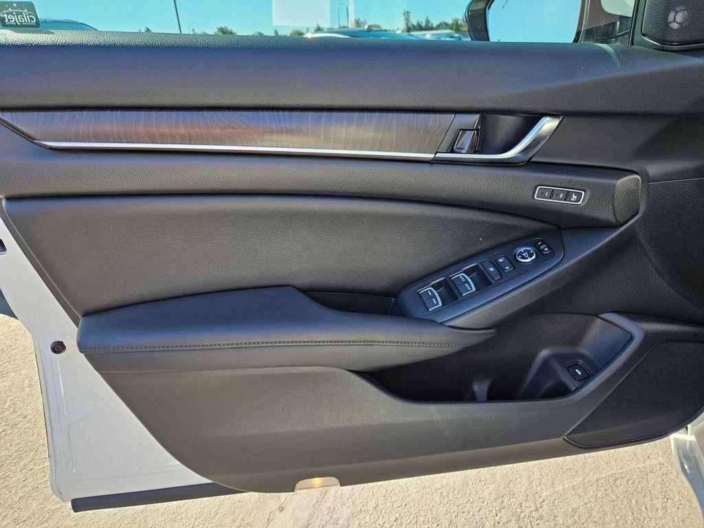 used 2021 Honda Accord Hybrid car, priced at $24,967