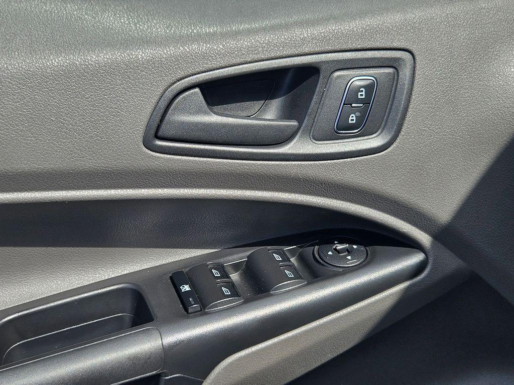 used 2022 Ford Transit Connect car, priced at $28,456