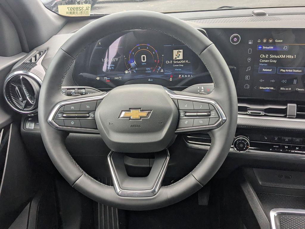 new 2025 Chevrolet Equinox car, priced at $31,087