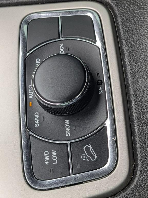 used 2019 Jeep Grand Cherokee car, priced at $21,783