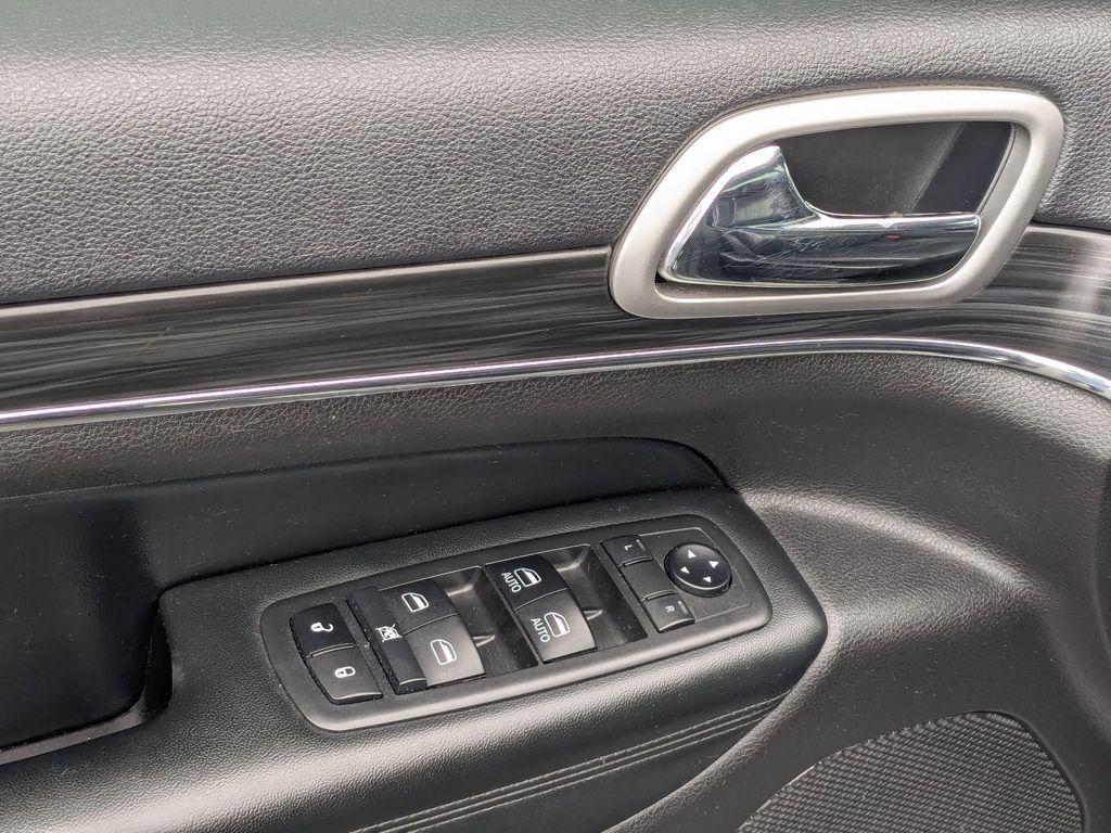 used 2019 Jeep Grand Cherokee car, priced at $21,783