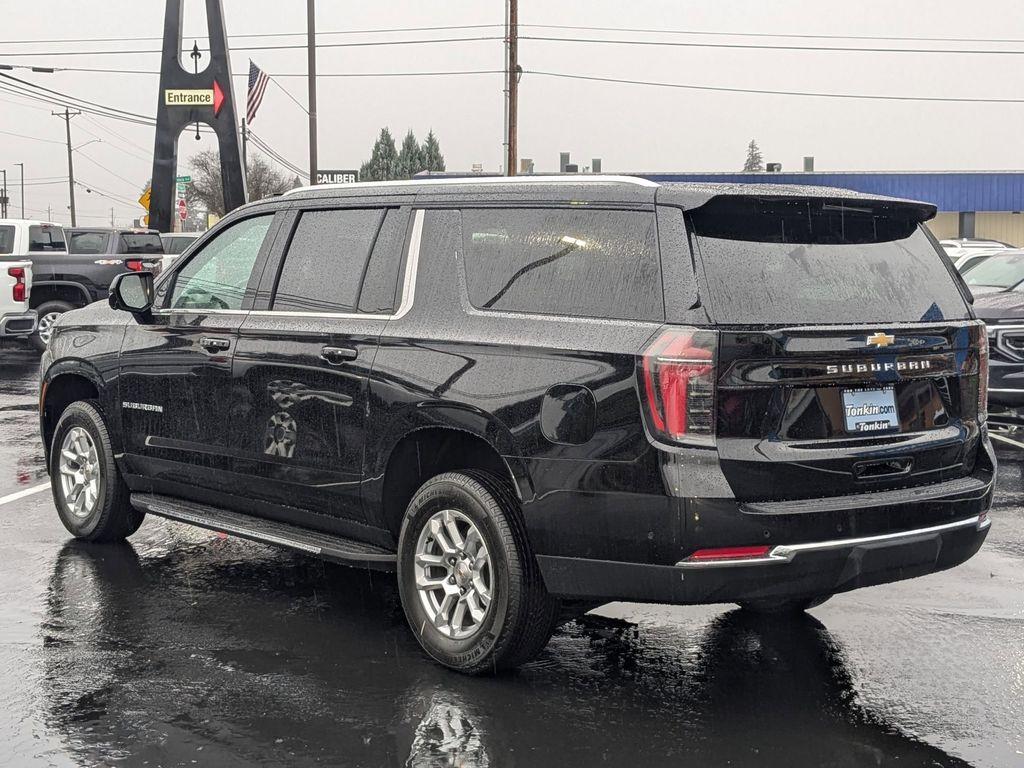 new 2025 Chevrolet Suburban car, priced at $68,490