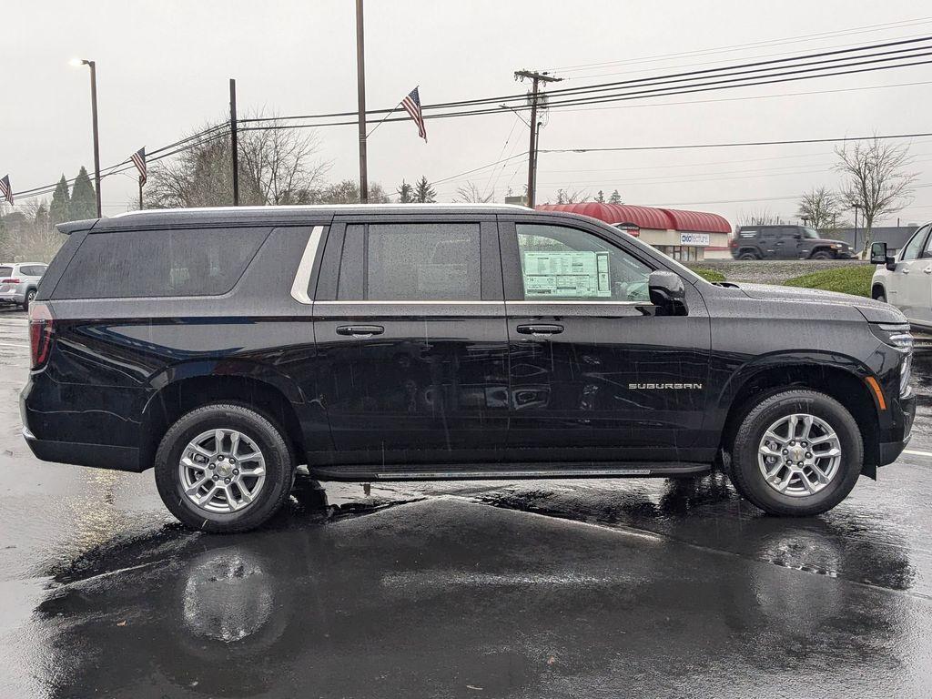 new 2025 Chevrolet Suburban car, priced at $68,490