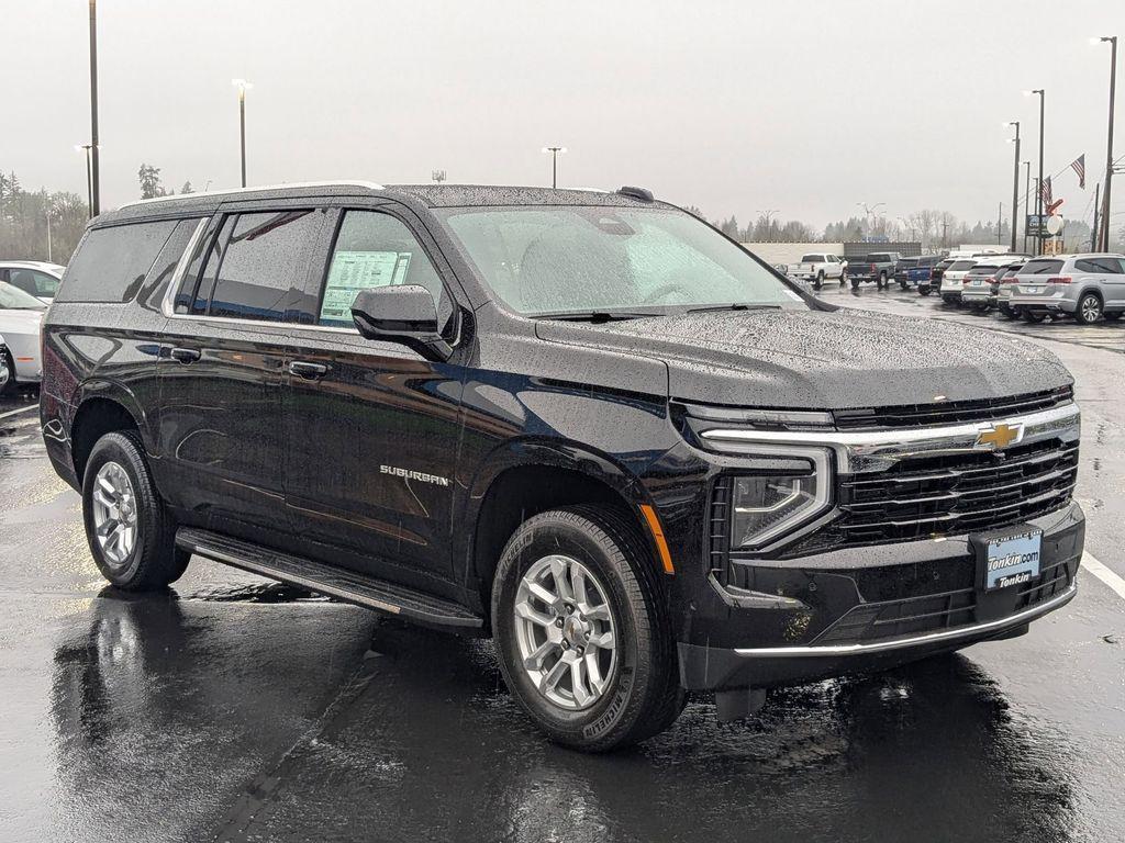 new 2025 Chevrolet Suburban car, priced at $68,490