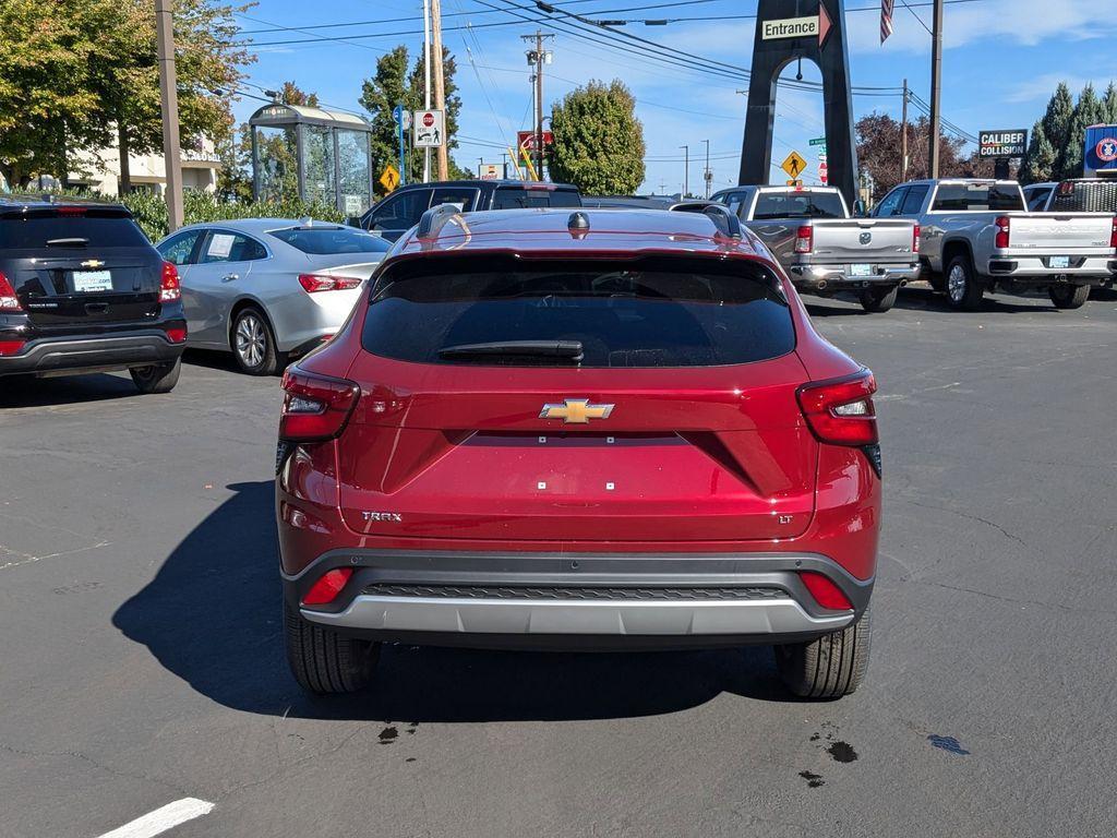 new 2025 Chevrolet Trax car, priced at $25,260