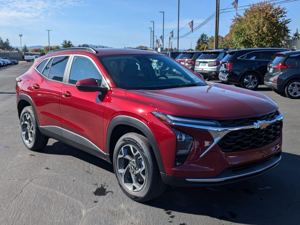 new 2025 Chevrolet Trax car, priced at $25,260