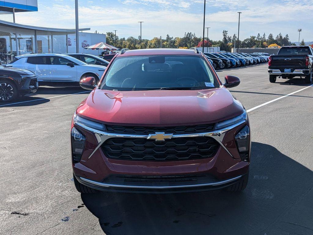 new 2025 Chevrolet Trax car, priced at $25,260